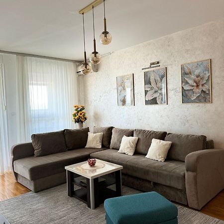 Manhattan Apartman Belvil Белград Экстерьер фото