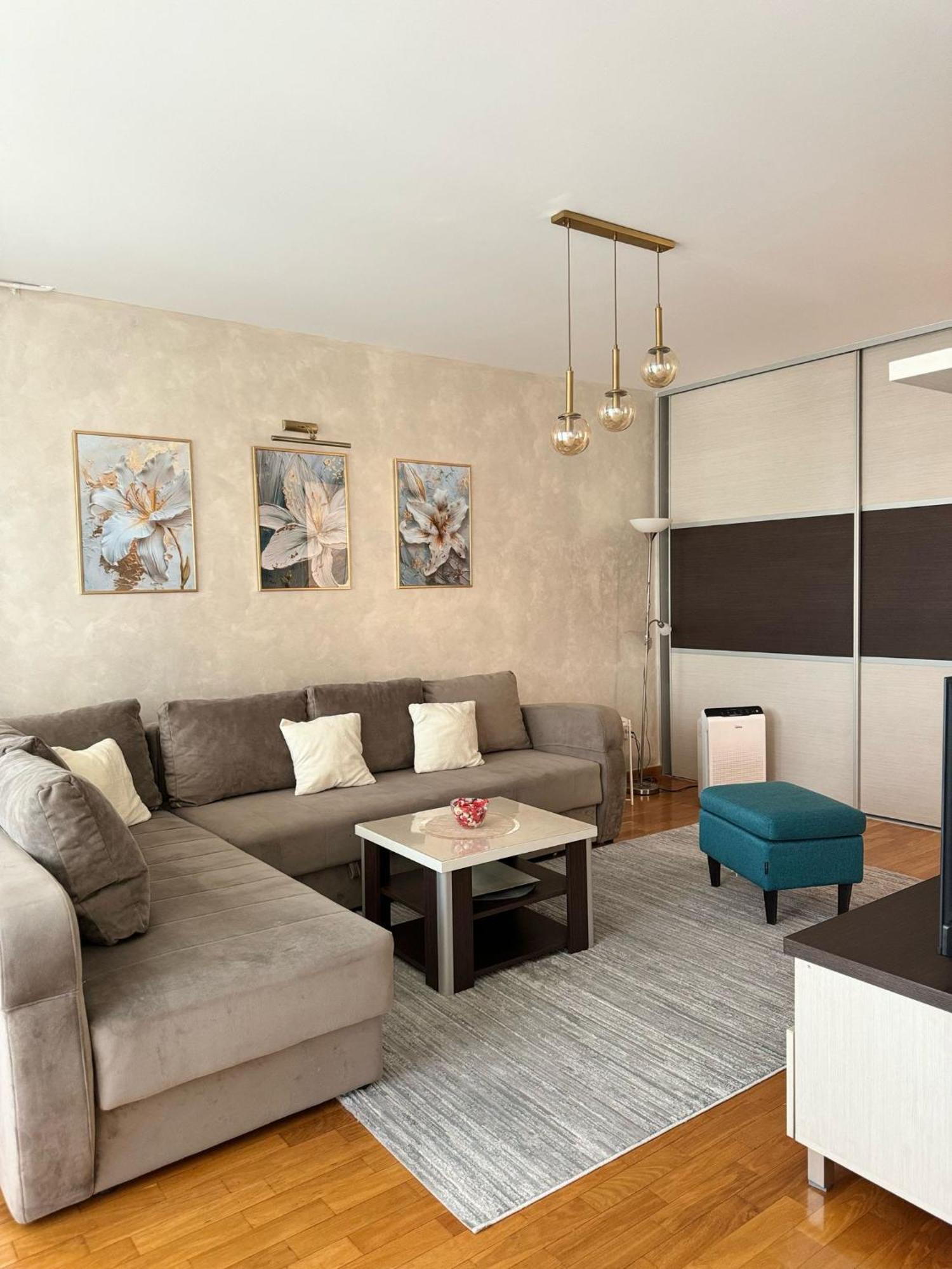 Manhattan Apartman Belvil Белград Экстерьер фото